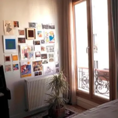 Charming Near Sacre-coeur